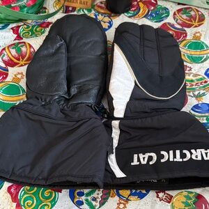 Vintage arctic cat gloves